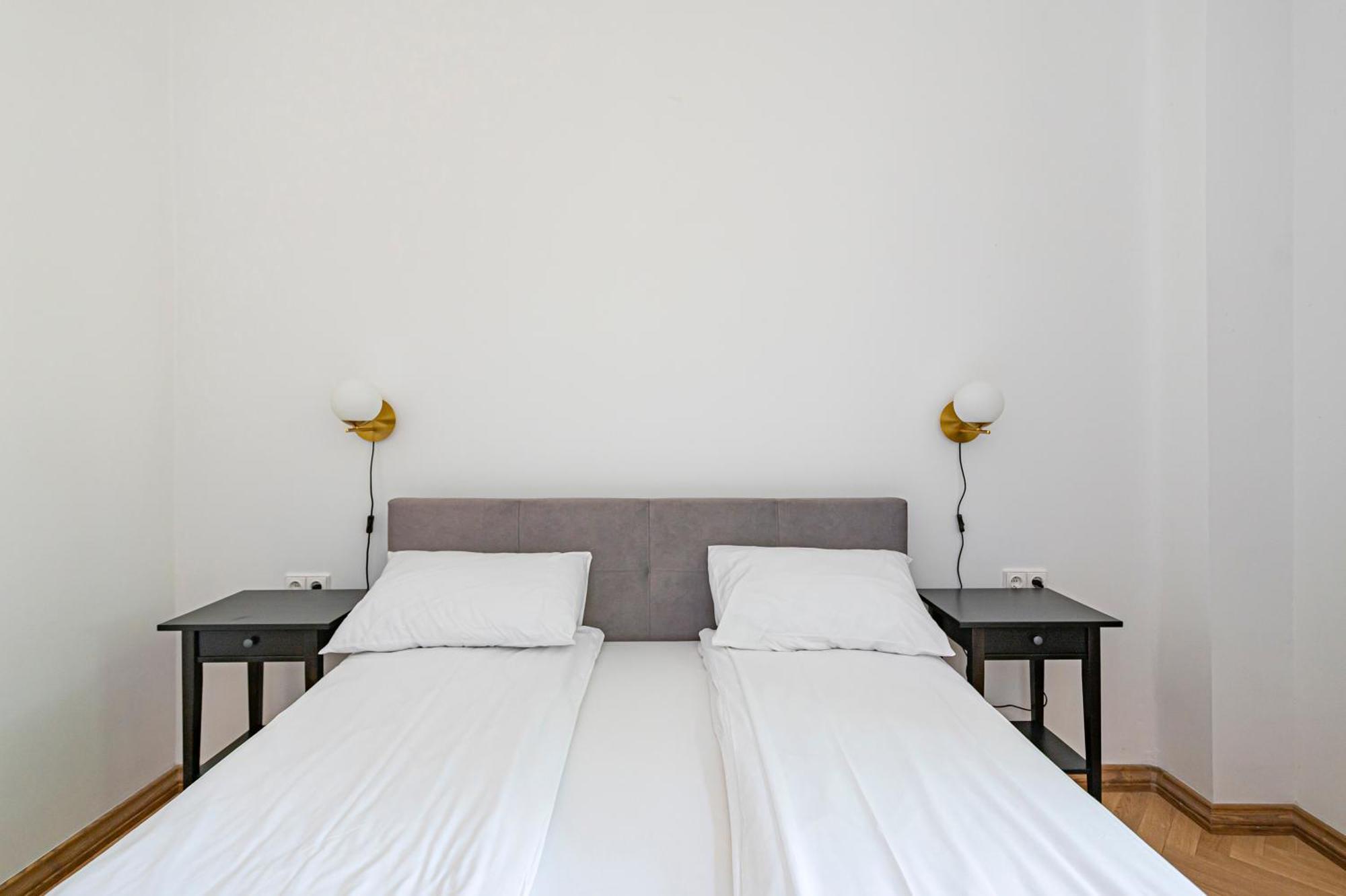 Park Avenue Apartments By Hostlovers Kaunas Buitenkant foto
